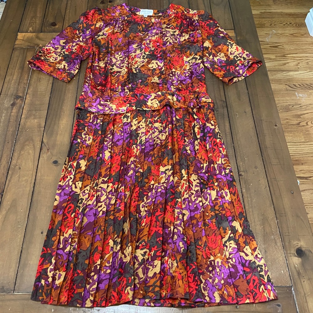 Maggy London Vintage‎ 100% Silk Abstract Print Pleated Midi Dress Purple Red 14
